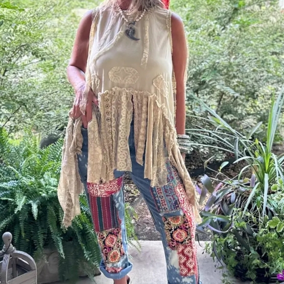 Kantha Sunrise Jeans - Picture 2 of 5